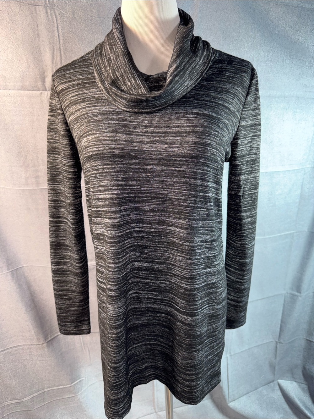 2366-La Classe Couture Heathered Black Cowl Neck Tunic Sweater